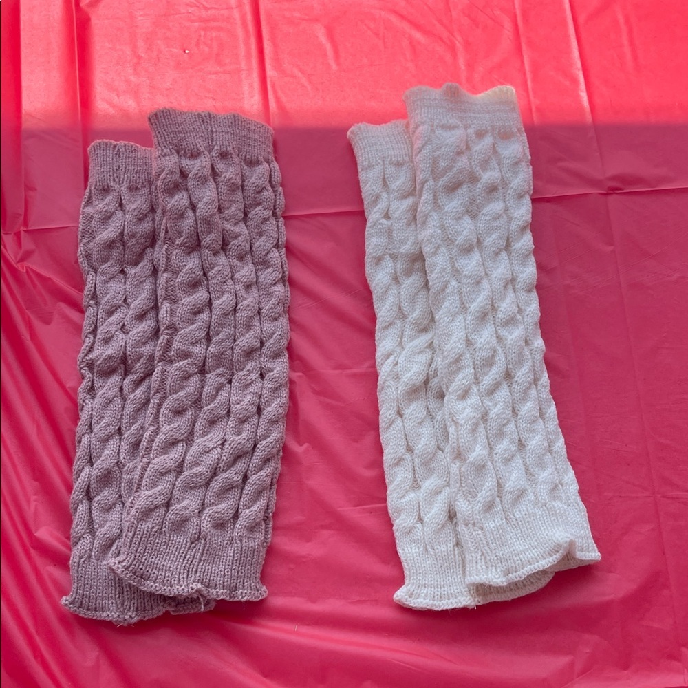 Cable Knit Leg Warmers in Pink and Cream